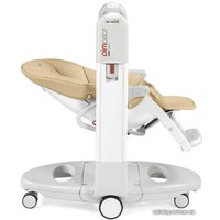 Высокий стульчик Peg Perego Tatamia Follow Me (noce)