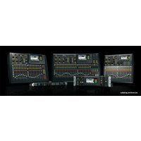 Микшерный пульт Behringer X32 Rack