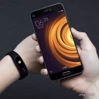 Фитнес-браслет Xiaomi Mi Band 2