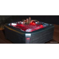 Композитный бассейн Wellis Malaga Spa Standard в Борисове