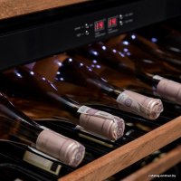 Винный шкаф Vestfrost WFG18