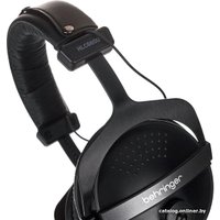 Наушники Behringer HLC660U