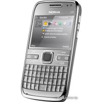 Телефон Nokia E72