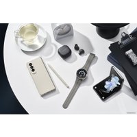 Телефон Samsung Galaxy Z Fold4 12GB/256GB (бежевый)