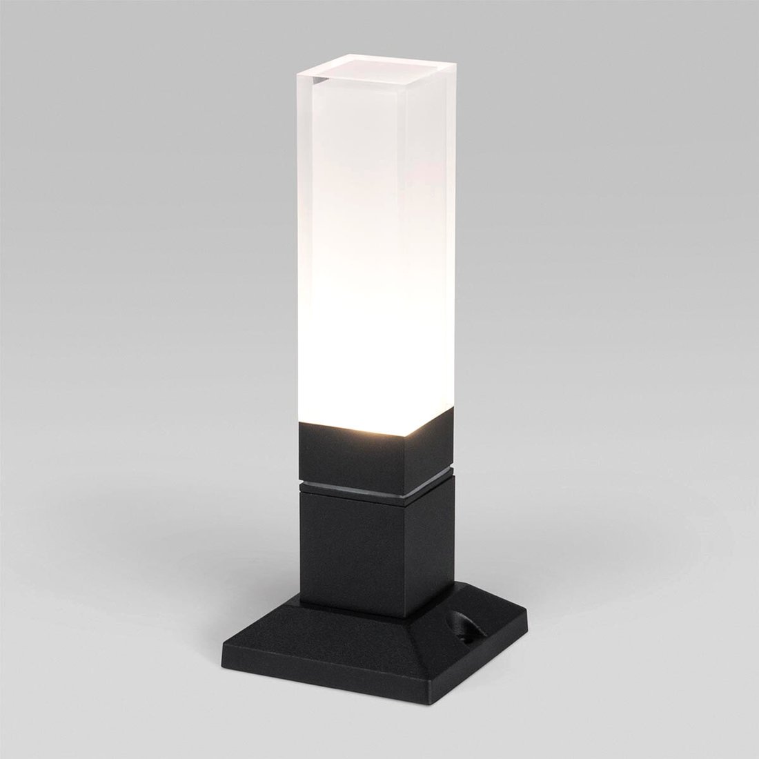

Садовый светильник Elektrostandard 1536 Techno Led (черный)