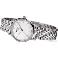 Наручные часы Tissot Everytime Small T109.210.11.031.00