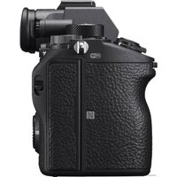 Беззеркальный фотоаппарат Sony Alpha a7R III Body