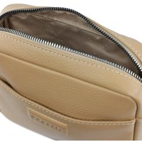 Женская сумка Bugatti Elsa 49460354 (песочный)