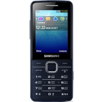 Кнопочный телефон Samsung S5611 (черный)