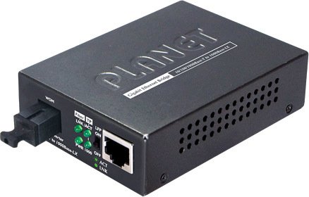 

Медиаконвертер PLANET GT-806A60