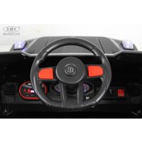 Электромобиль RiverToys Z111VO (черный)