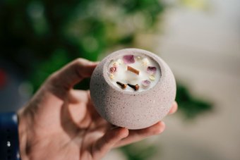 Ароматическая свеча EcoYou Северная клюква (форма Шар)