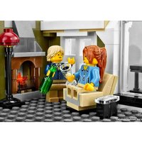 Конструктор LEGO 10243 Parisian Restaurant