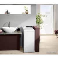 Стиральная машина с вертикальной загрузкой Electrolux UltraCare 800 EW8TN3372P