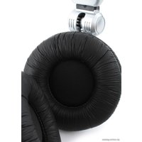 Наушники Behringer HPX2000