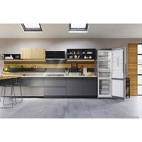 Холодильник Hotpoint-Ariston HTS 9202I SX O3