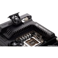 Материнская плата ASUS SABERTOOTH Z77