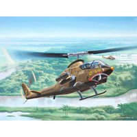 Сборная модель Revell 04956 Американский ударный вертолет Bell AH-1G Cobra