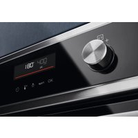 Электрический духовой шкаф Electrolux CombiQuick 800 EVL6E46X