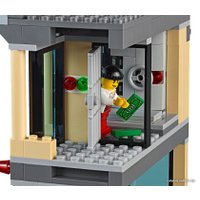 Конструктор LEGO City 60140 Ограбление на бульдозере