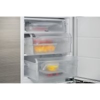 Морозильник Whirlpool AFB 8281