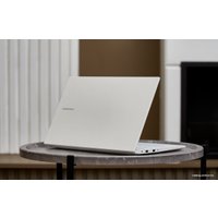 Ноутбук Maibenben M555 M5551SB0HWRE0