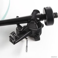 Виниловый проигрыватель Rega Planar 2 (белый)