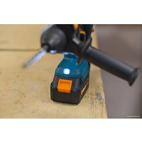 Перфоратор Bort BHD-20LI-BL (с 2-мя АКБ, кейс)