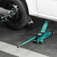 Подкатной домкрат СибрТех 50831 2т (кейс)