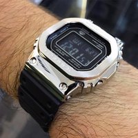 Наручные часы Casio G-Shock GMW-B5000-1E