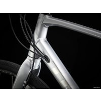 Велосипед Trek FX 2 Disc L 2022 (серебристый)