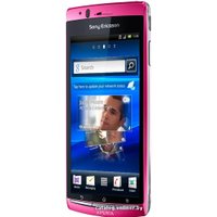 Смартфон Sony Ericsson Xperia arc S LT18i