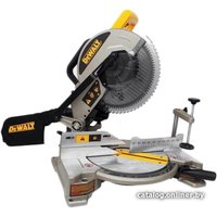 Торцовочная пила DeWalt DW714