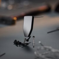 Аппаратный криптокошелек Trezor Safe 5 (черный)