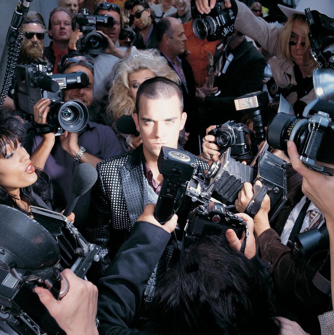 

Виниловая пластинка Robbie Williams - Life Thru A Lens