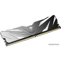 Оперативная память Netac Shadow II Black 2x8ГБ DDR4 3600МГц NTSWD4P36DP-16K