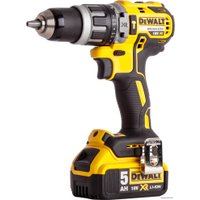 Ударная дрель-шуруповерт DeWalt DCD796P2 (с 2-мя АКБ 5 Ah)