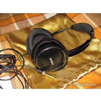 Наушники Sony MDR-MA900