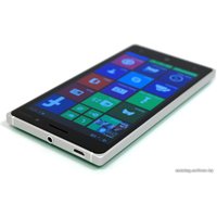 Смартфон Nokia Lumia 830 Green