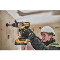 Ударная дрель-шуруповерт DeWalt DCD999H2T (с 2-мя АКБ 5 Ач, кейс)