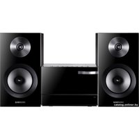 Музыкальный центр Samsung MM-E330