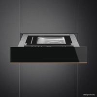 Вакуумный упаковщик Smeg Dolce Stil Novo CPV615NR
