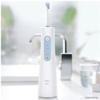 Ирригатор  Oral-B Aquacare 4 Pro-Expert MDH20.016.2 (5 насадок ED17)