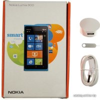 Смартфон Nokia Lumia 900