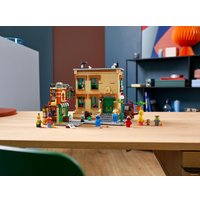 Конструктор LEGO Ideas 21324 Улица Сезам, 123