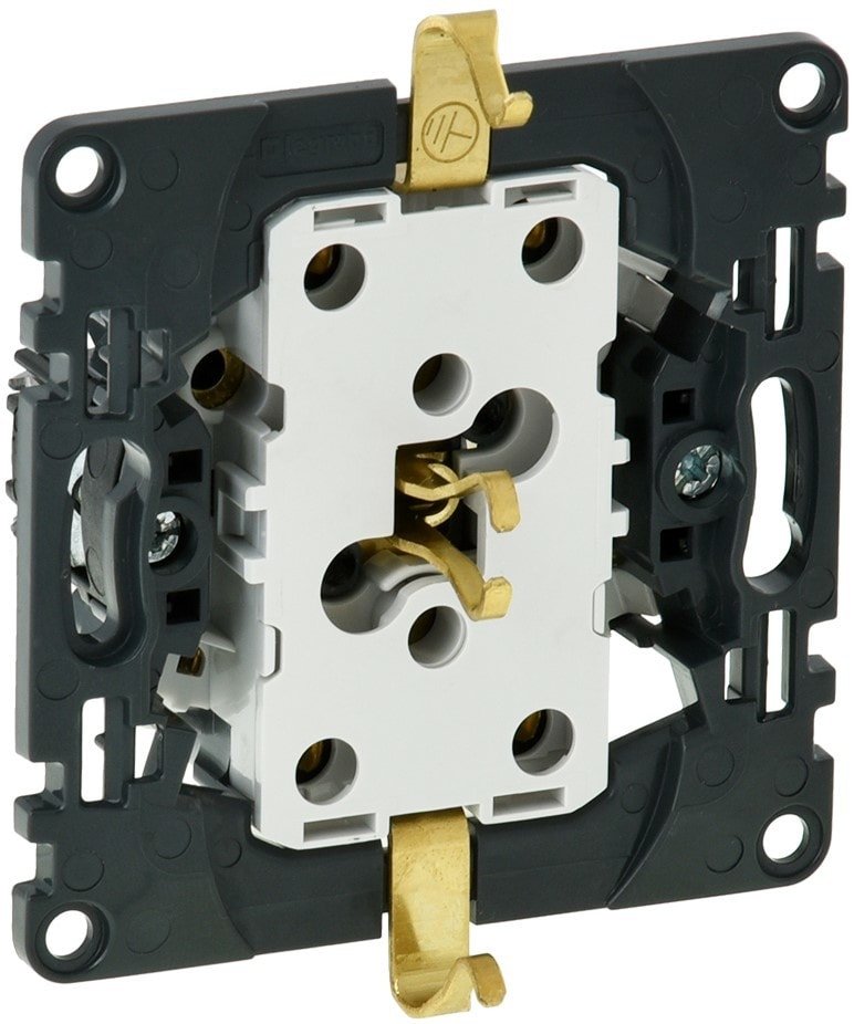 

Розетка Legrand Valena In Matic 753027