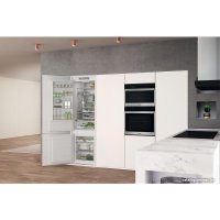 Холодильник Whirlpool WHC20 T573 P в Гомеле