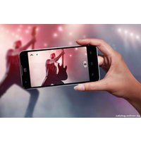 Телефон ZTE Geek (V975)