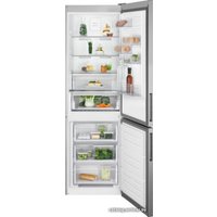 Холодильник Electrolux LNC7ME32X3 в Бресте