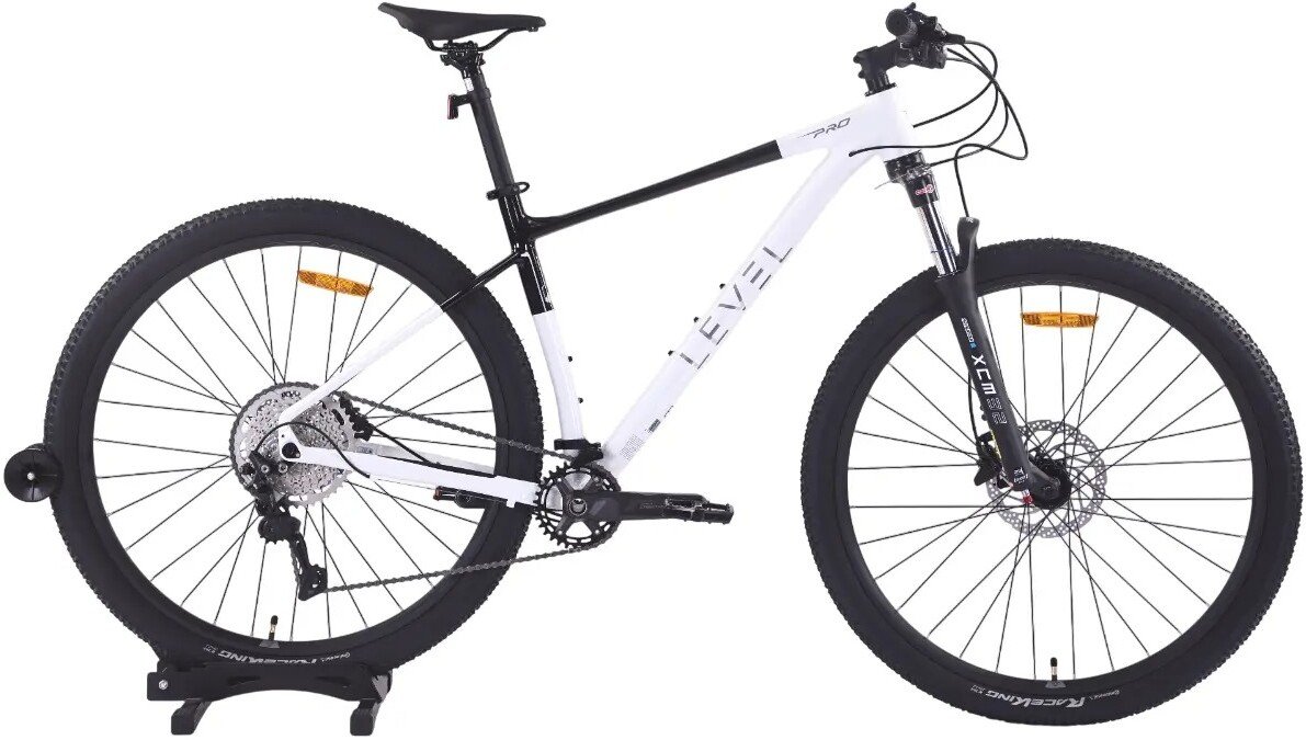 Велосипед Level Pro 29 р.19 (белый/черный)